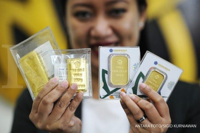 Harga emas Antam turun Rp 3.000 per gram Sabtu ini