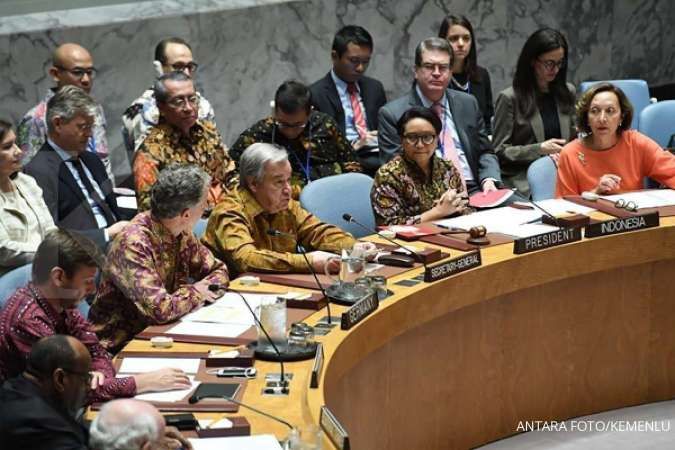 Saat batik mewarnai sidang Dewan Keamanan PBB