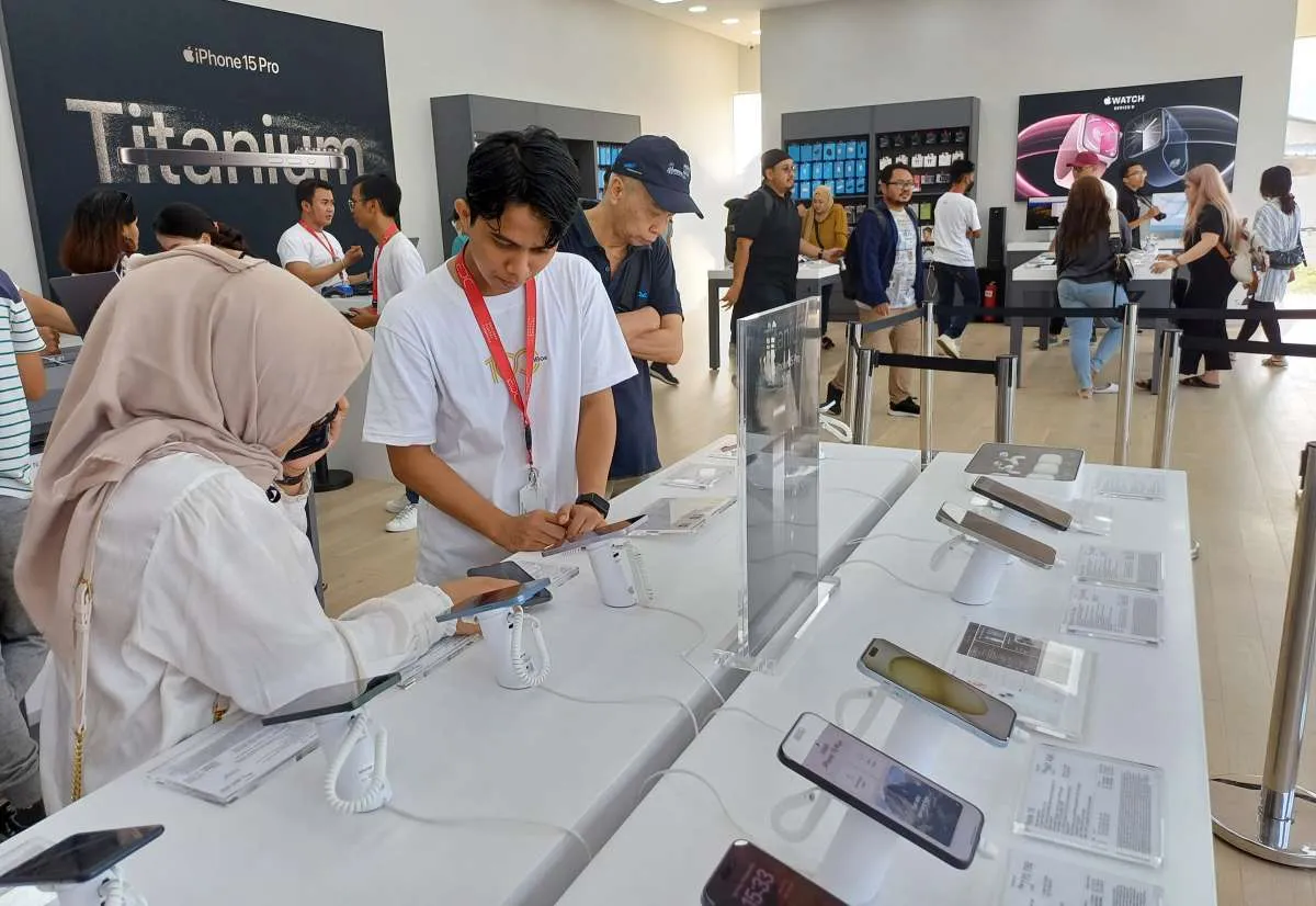 Sudah Bisa Dipesan, Cek Harga iPhone 16 Resmi iBox & iPhone Lain April 2025