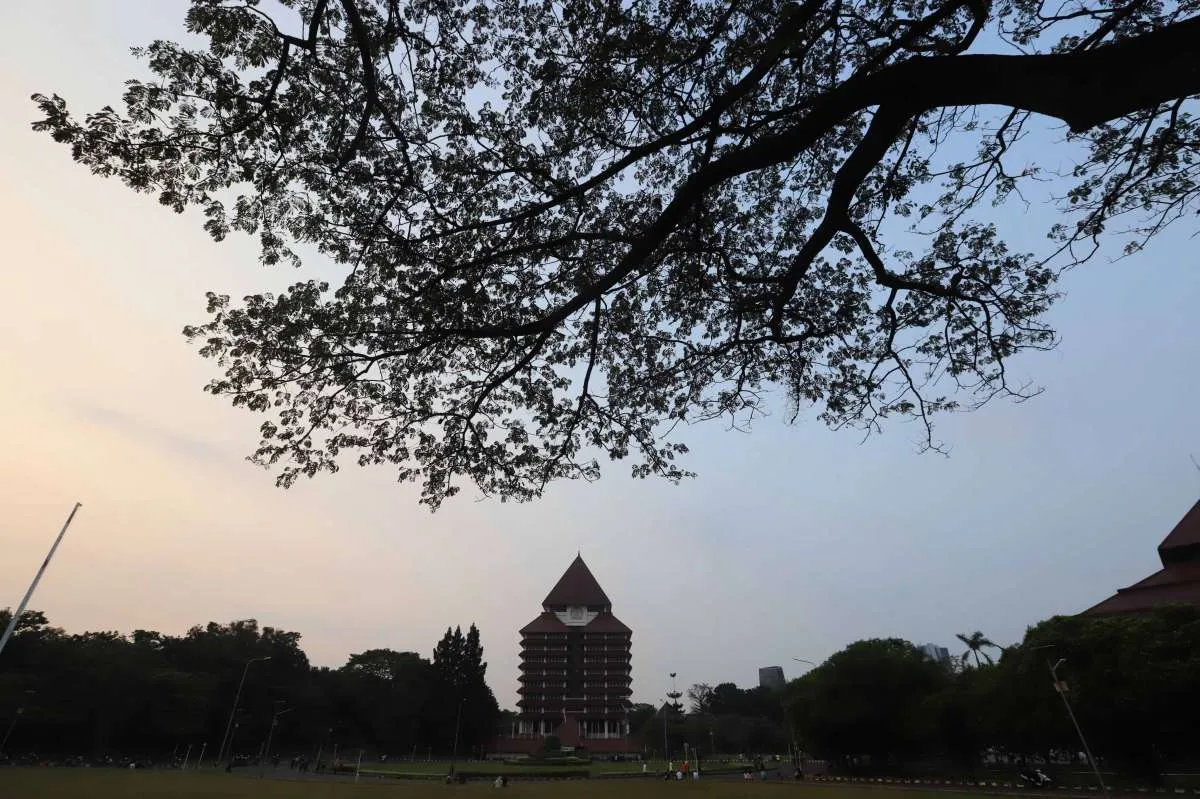 Cuaca Jawa Barat Jumat (22/5): Kota Bekasi Berawan, Wilayah Lain Hujan