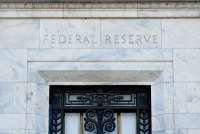 The Fed Bahas Perpanjangan Jalur Swap Dolar