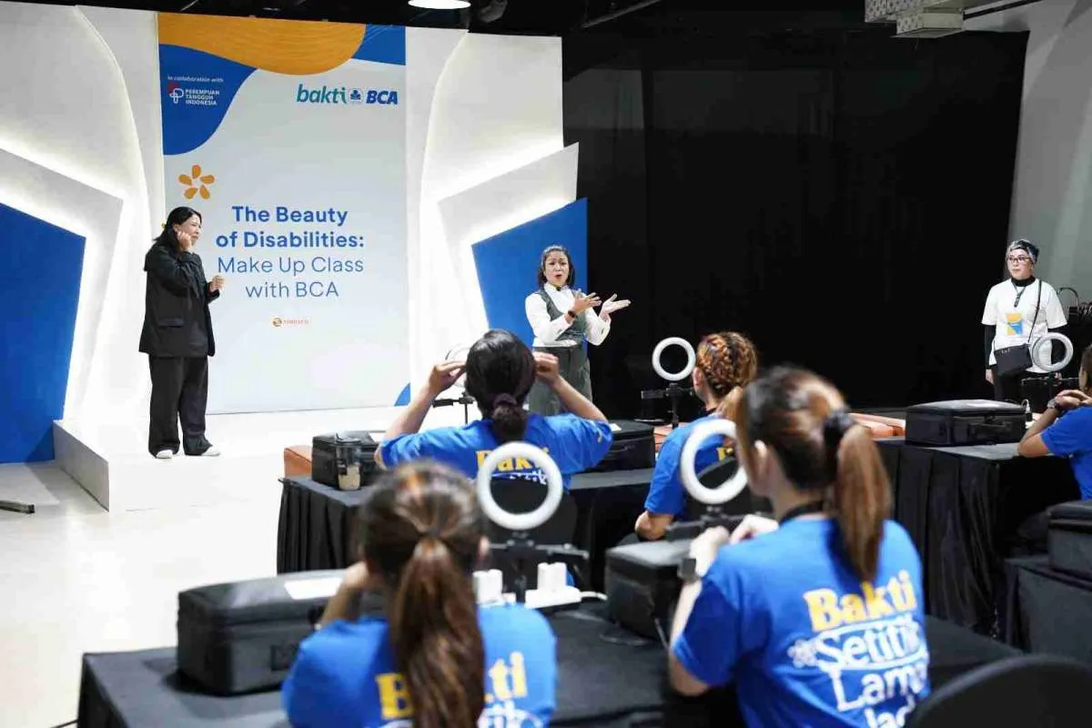  BCA Beri Pelatihan Jadi Perias Profesional buat Sahabat Disabilitas