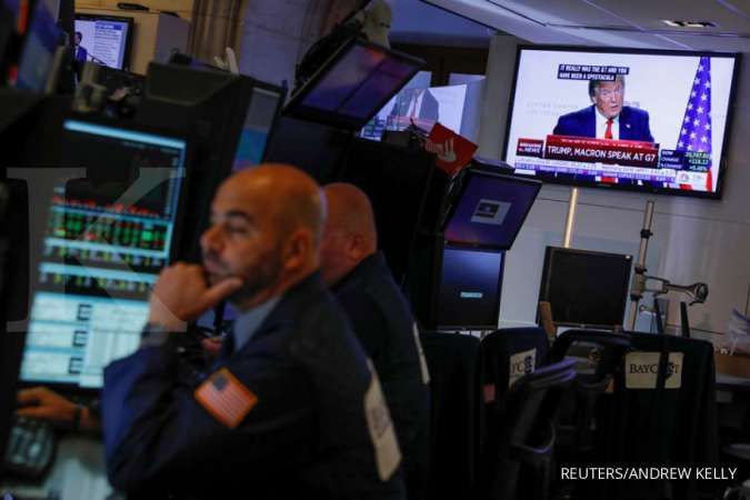 Khawatir resesi, indeks utama Wall Street dibuka melemah 