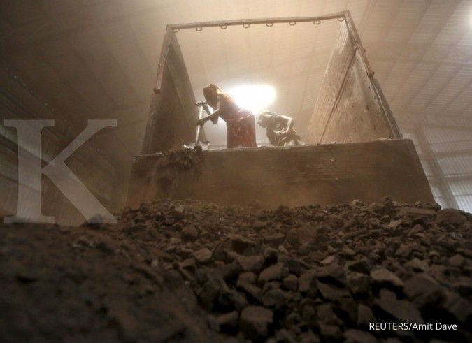 Pembatasan impor batubara China menekan harga batubara