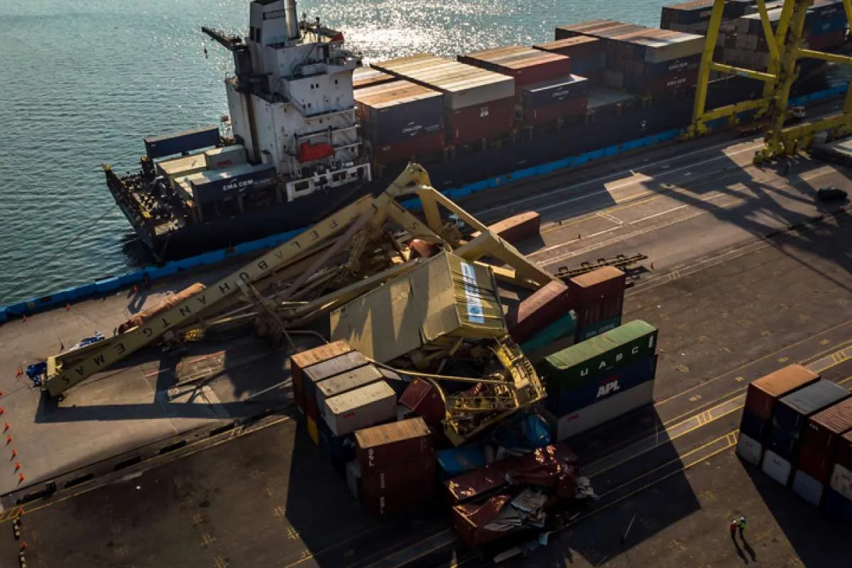 Menakar hub pelabuhan global di RI
