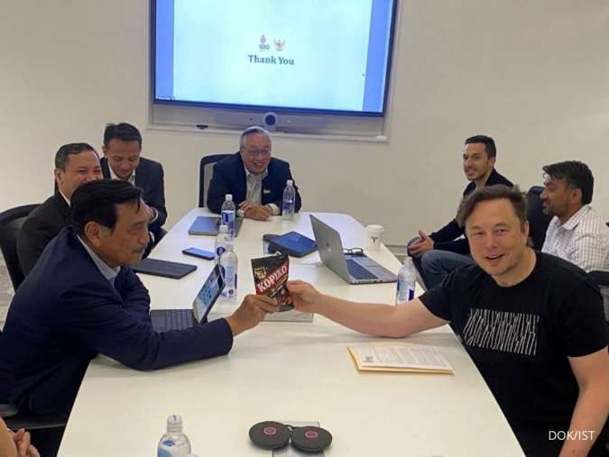Teka-Teki Permen Kopiko di Pertemuan Luhut dengan Elon Musk