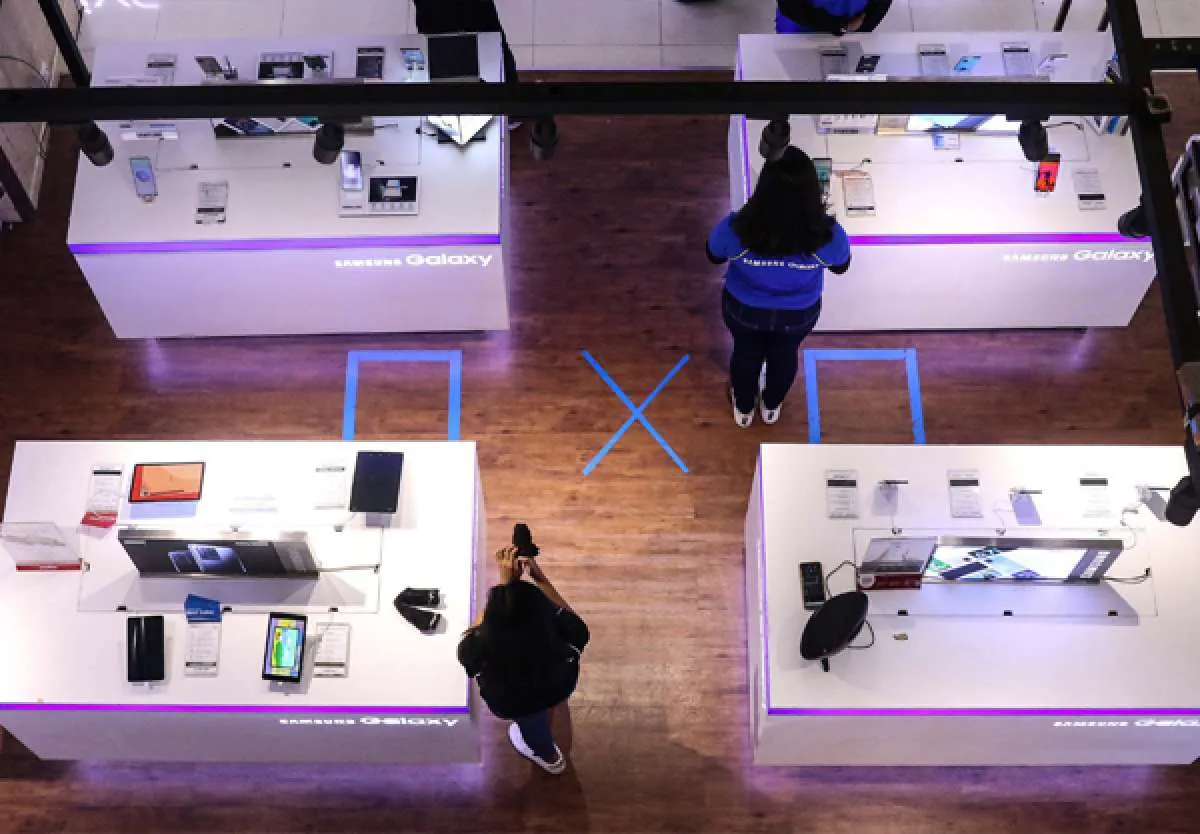 Pengiriman Smartphone China Turun Selama Lima Kuartal Berturut, Ada Apa?