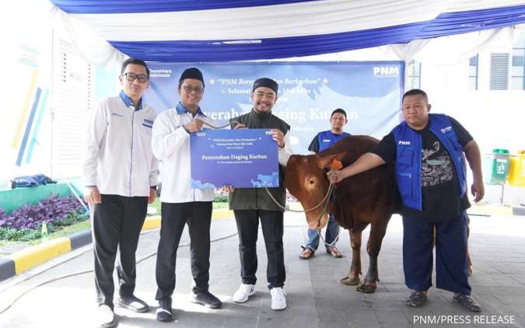  PNM Tebar Syukur, Salurkan Hewan Kurban untuk Warga di Sekitar Wilayah Layanan 