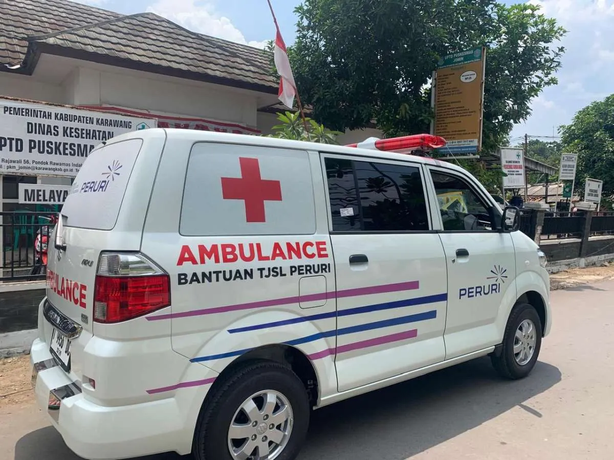 Tingkatkan Layanan Kesehatan, Peruri Serahkan Ambulans ke Kecamatan Jomin, Karawang