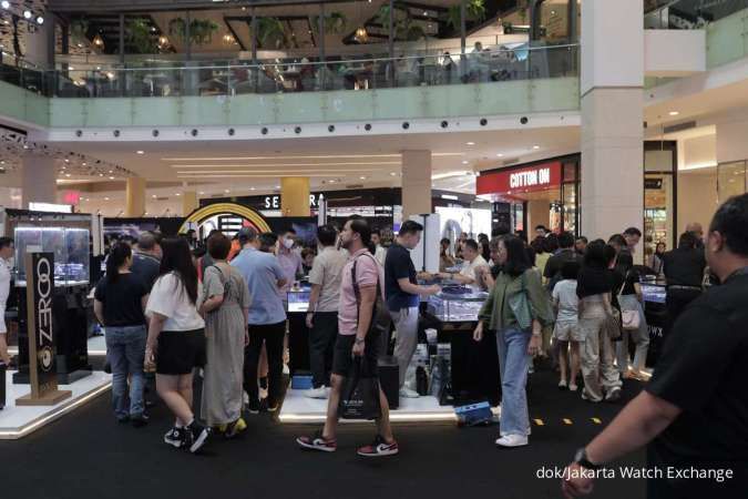 40 Pedagang Jam Tangan Mewah Kumpul, Jual Beli Langsung di Sini