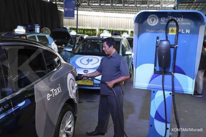 Ngecas mobil listrik di Indonesia masih murah, akankah dinaikkan?