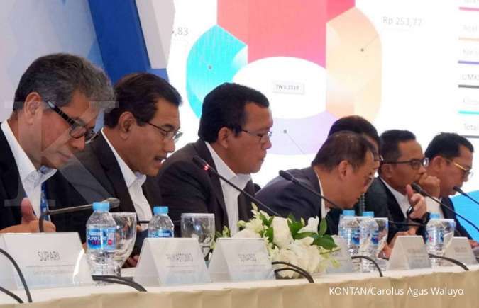 Harga Saham GOTO Menghijau, BBRI Memerah di Perdagangan Bursa Jumat (28/4)