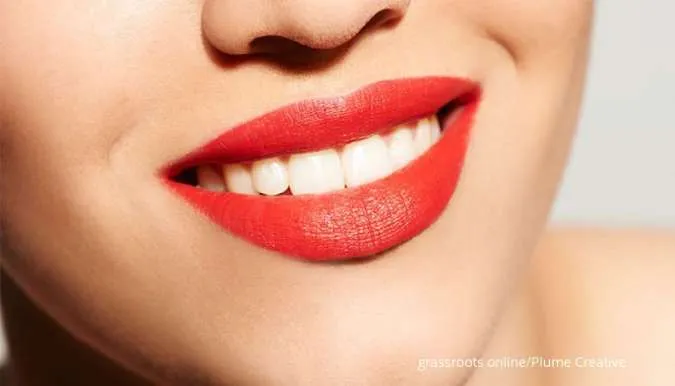 7 Cara Memerahkan Bibir secara Alami, Bikin Bibir Bercahaya dan Lebih Lembut