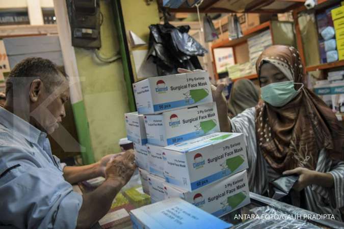 Warga China jelajahi apotek di Indonesia untuk membeli masker sebanyak mungkin