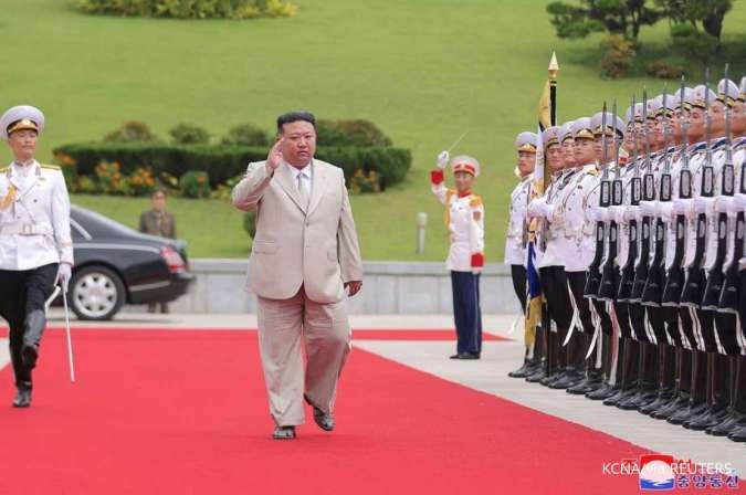 Kim Jong Un Minta Angkatan Lautnya Selalu Bersiap untuk Perang