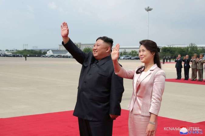 Istri Kim Jong Un Kembali Muncul di Publik Setelah Menghilang Selama Lima Bulan