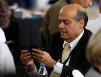 Mengenal Ajit Jain, Otak di Balik Mesin Kas Kas Warren Buffett