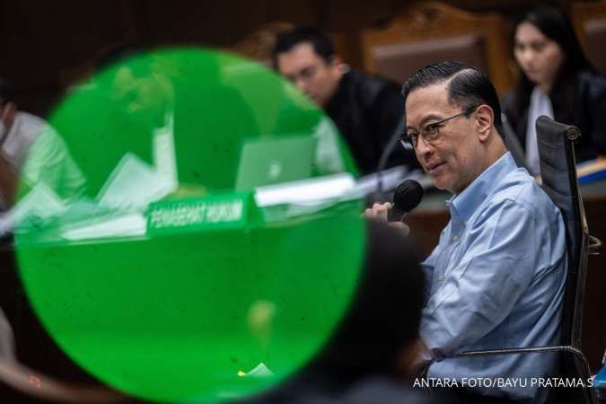 Mantan Mendag Tom Lembong Dituntut 7 Tahun Penjara dalam Kasus Impor Gula