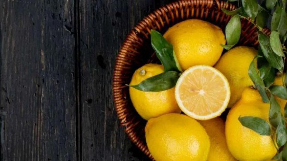 Praktis! Ini Cara Tepat Konsumsi Lemon agar Efektif Menurunkan Asam Lambung Tinggi