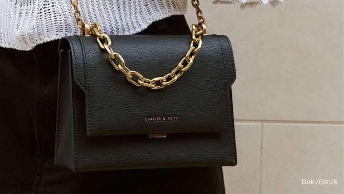 5 Ciri-Ciri Tas Charles & Keith Palsu, Jangan Tergiur Harga Murah!