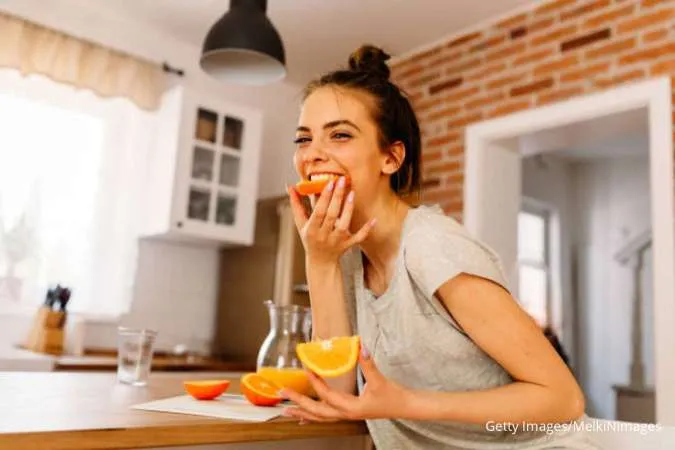 13 Rekomendasi Buah Anti-Aging untuk Memperlambat Penuaan