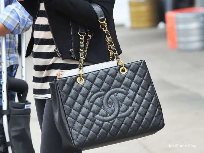 Berapa Harga Tas Chanel Asli? Simak Info Selengkapnya di Sini!