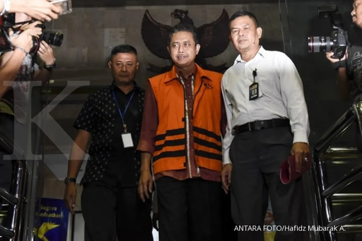 Terima suap, Handang eks pejabat pajak akui salah