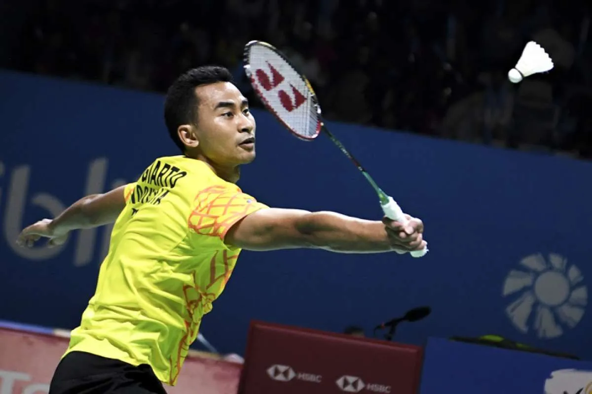 Denmark Open 2019, Tommy Sugiarto akan all out menghadapi Kento Momota