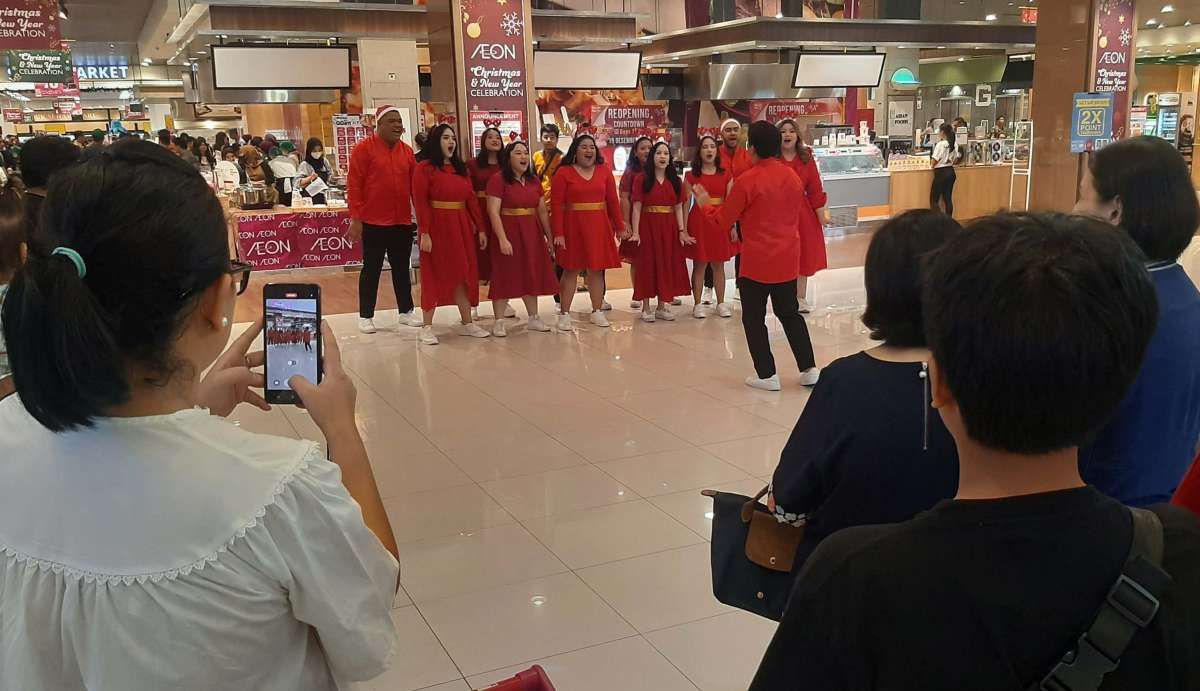 Libur Nataru Diharapkan Dongkrak Bisnis Ritel