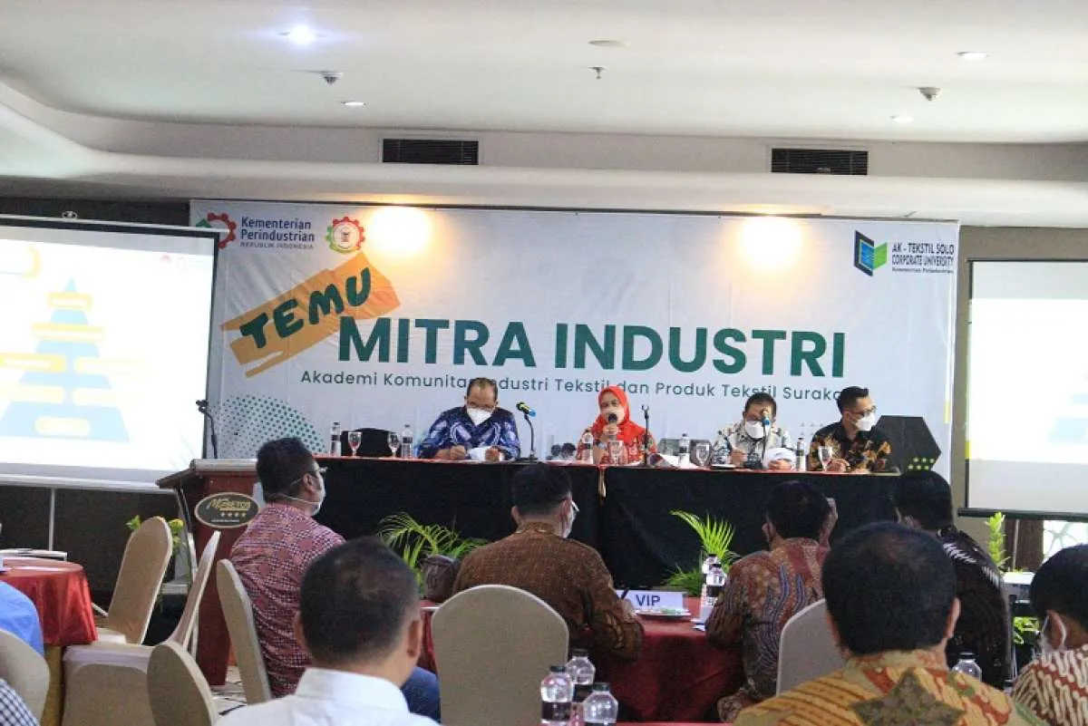 Industri TPT Butuh 135.000 Tenaga Kerja, Kemenperin Siap Pasok