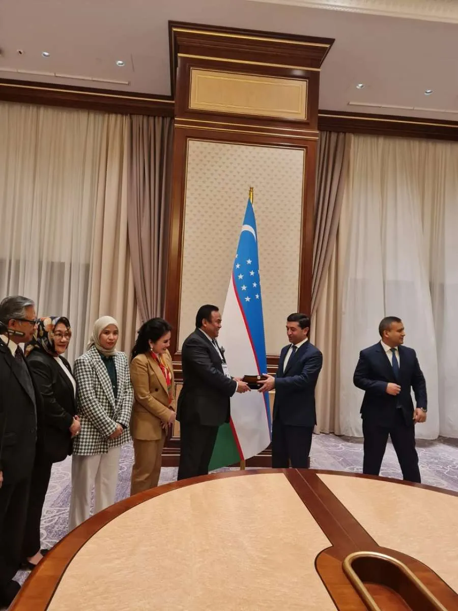 Gobel Usul Dirikan Sekolah Persahabatan Indonesia-Uzbekistan