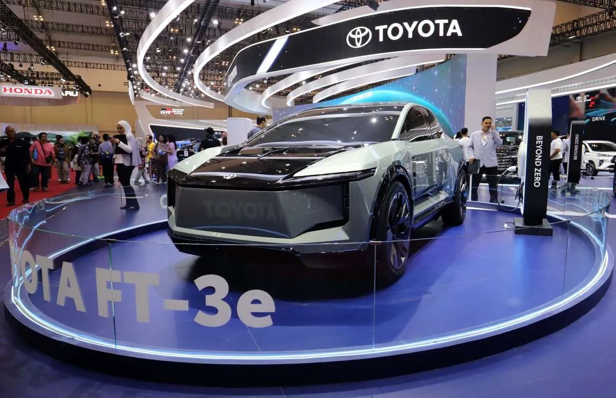 Penjualan Mobil Turun 15,1% di Mei 2025, Pasar Otomotif Masih Lesu