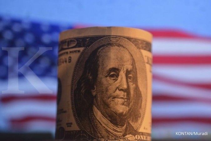 Dollar index holds gains as Wall Street opens higher