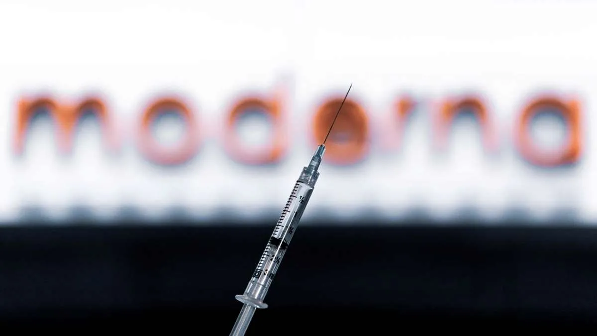 Membandingkan vaksin Covid-19 Moderna dan Pfizer-BioNtech, mana yang lebih unggul?