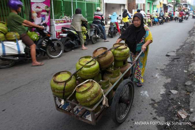 Pengecer Boleh Jual Gas 3 Kg Lagi, tapi Warga Kecewa! Stok Masih Kosong