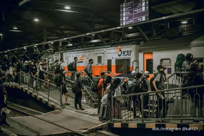 Jangan Panik! Simak 6 Tips dari KAI saat Barang Tertinggal di Kereta atau Stasiun 
