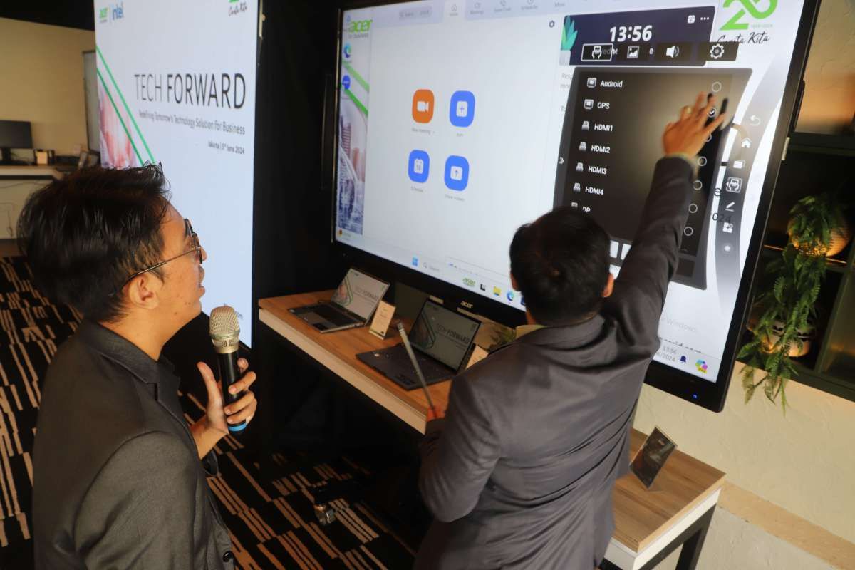 Papan Tulis Digital Terbaru Acer untuk Peningkatan Bisnis