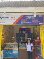 Warung Pulsa Disulap Jadi AgenBRILink, Ibu Rumah Tangga Ini Bisa Beli Rumah Sendiri