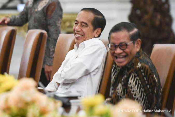 Risma dan Pramono Mundur, Jokowi Akan Kembali Reshuffle Kabinet?