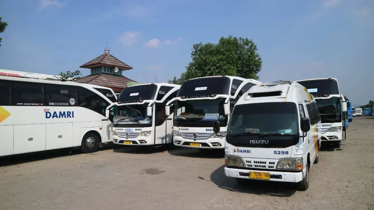 Dorong Ekonomi Lokal, DAMRI Hadirkan Bus Khusus Pedagang dan Petani