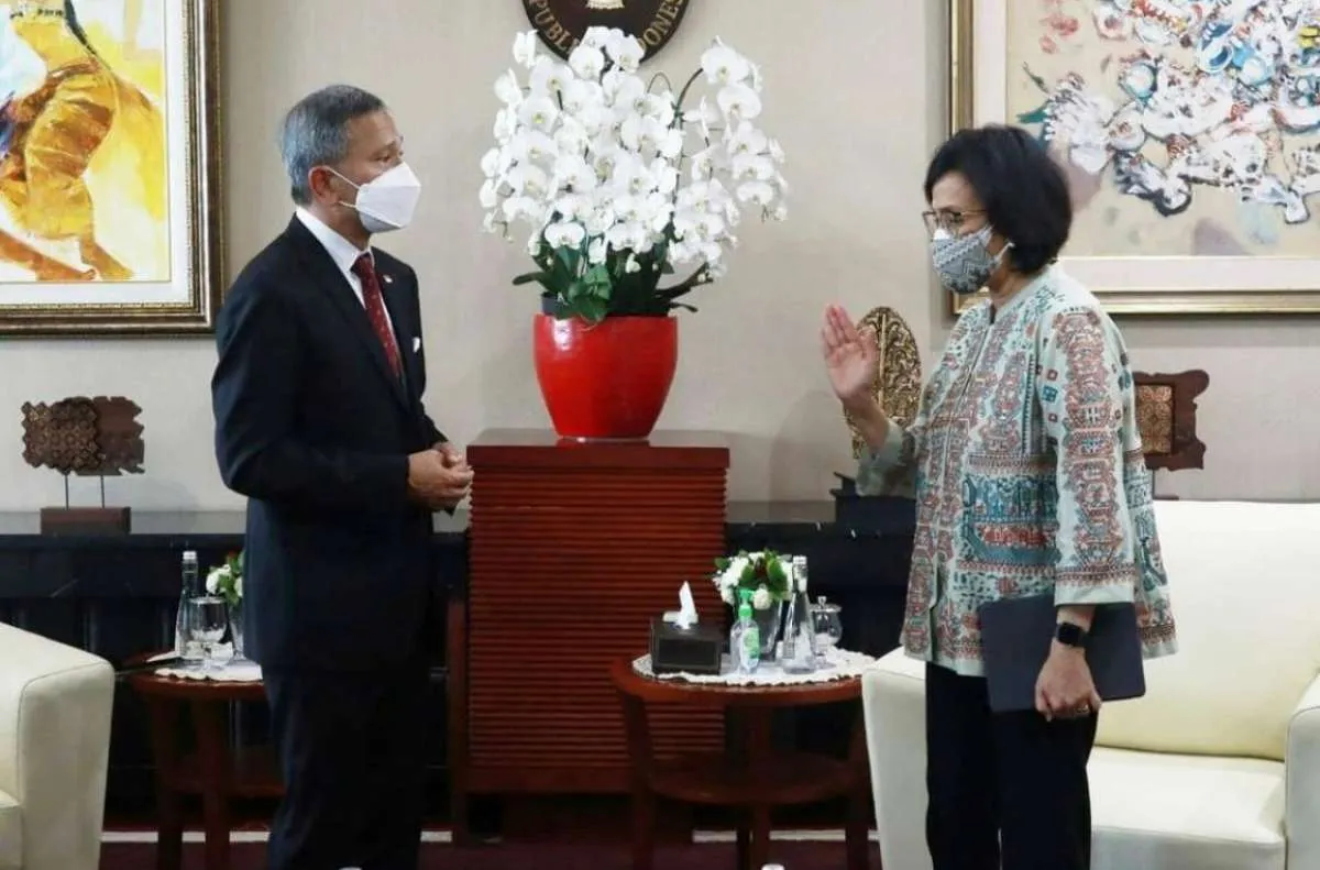 Sri Mulyani cerita soal penanganan pandemi Covid-19 ke Menlu Singapura