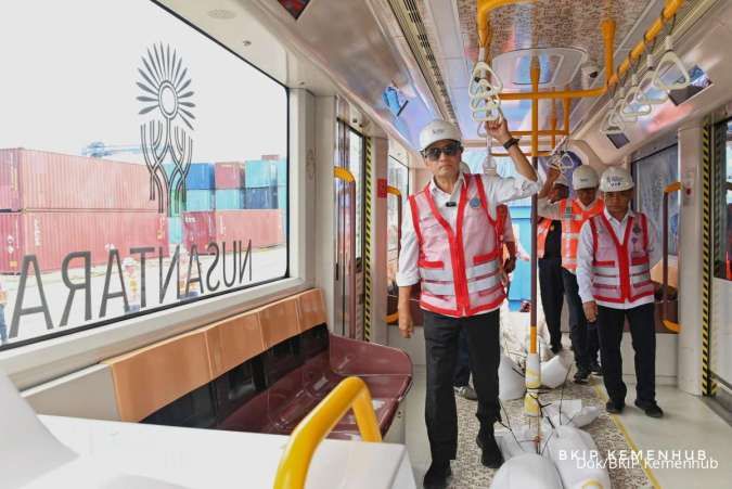 Satu Rangkaian Trem Otonom Telah Tiba di Balikpapan