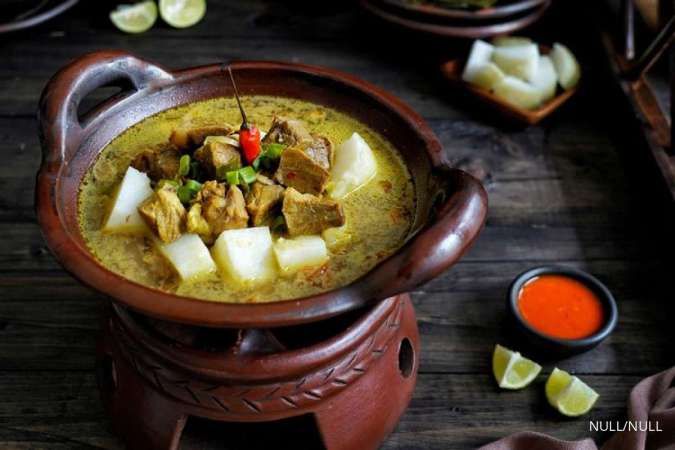 10 Kuliner Khas Cirebon yang Terkenal Lezat, Coba Empal Gentong