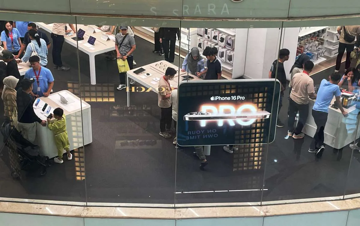 Jelang Penjualan iPhone 17, Harga iPhone Seri Lawas Turun, Cek Daftarnya