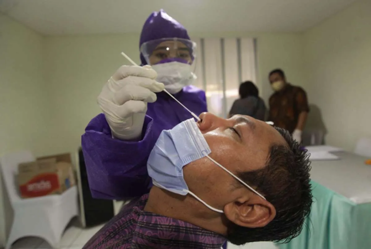 Jokowi: Angka testing kita di kisaran 130.000-140.000 dalam seminggu terakhir