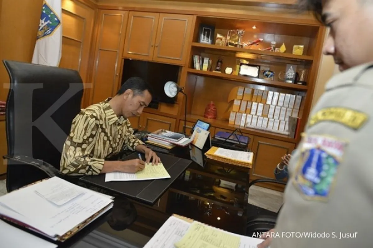 Rapat paripurna pengunduran Jokowi bakal mundur