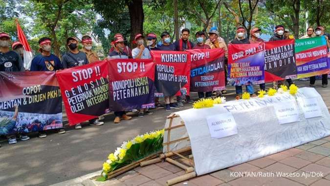 Lima Tahun Rugi, Peternak Ayam Rakyat dan Mandiri Demo di Komnas HAM