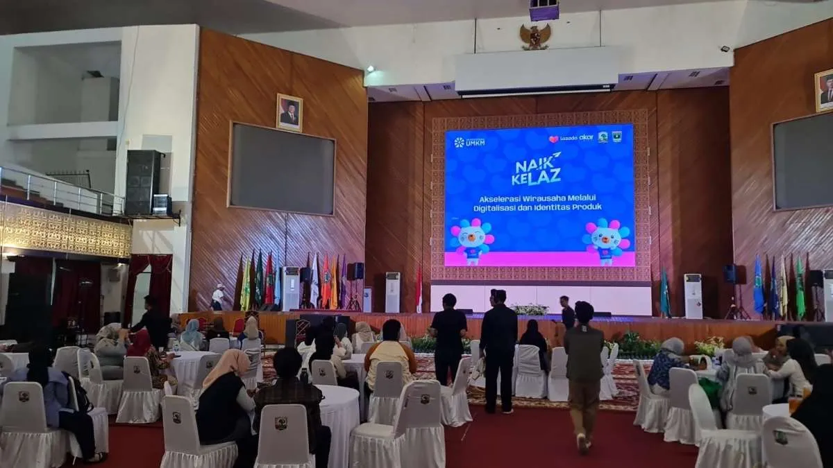 Kementerian UMKM dan Lazada Latih 150 Pelaku Usaha Padang Memasuki Dunia Digital