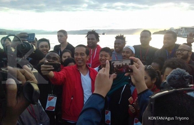 Jokowi jalan santai bareng mahasiswa Papua di Wellington
