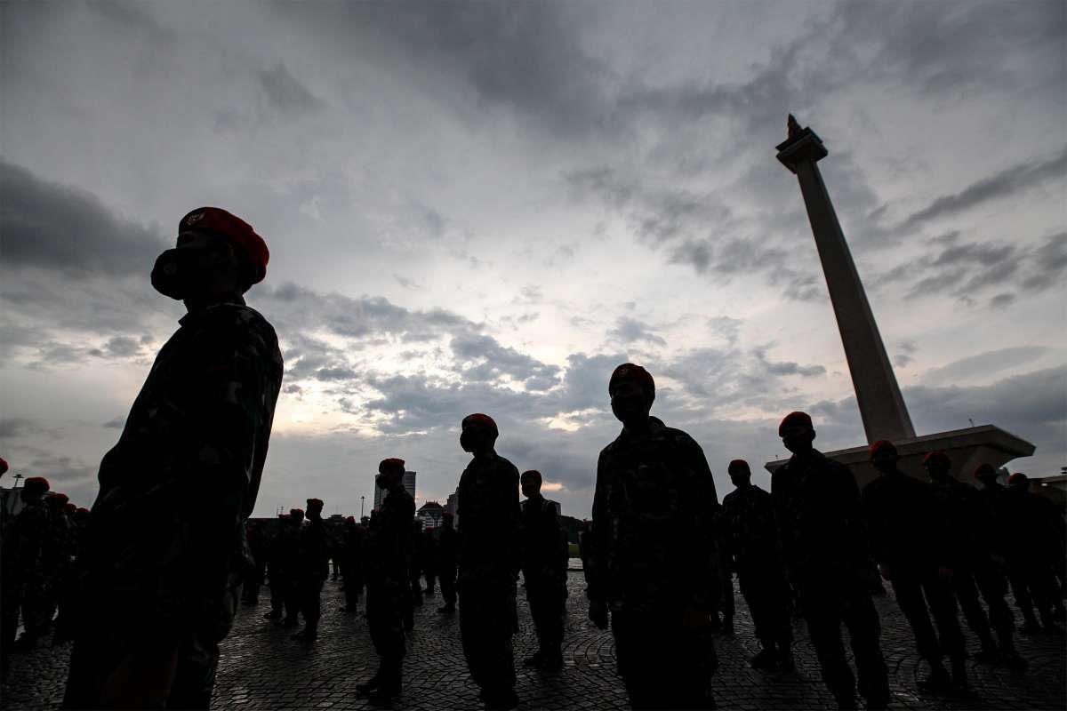 Kasus Corona di Ambang 2 Juta